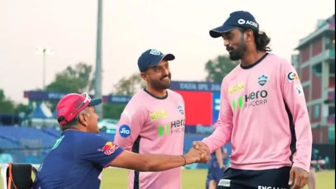 [WATCH] IPL 2025: KL Rahul meets head coach Rahul Dravid ahead of DC vs RR clash